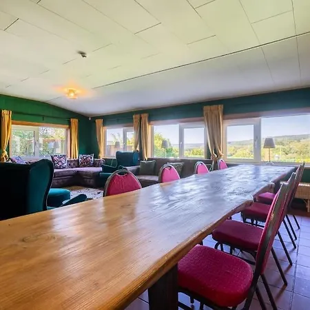 Berismenil Gardens Large With Indoor Swimming Pool And Jacuzzi La-Roche-en-Ardenne