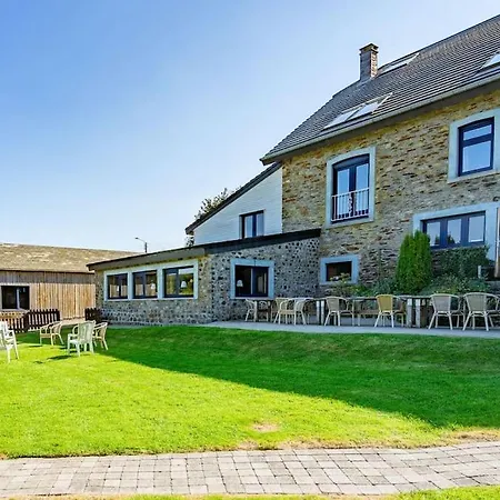 Berismenil Gardens Large With Indoor Swimming Pool And Jacuzzi Semesterbostad *