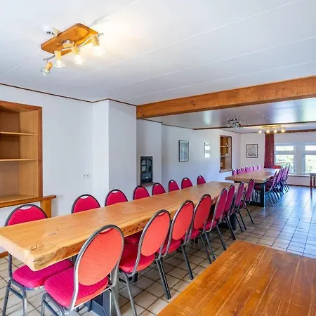 Berismenil Gardens Large With Indoor Swimming Pool And Jacuzzi La-Roche-en-Ardenne